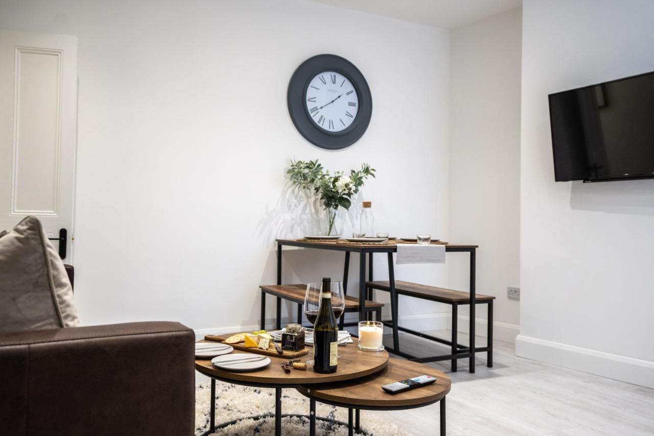 South View - 3 Bed Modern House - Close To Centre Hébergement de vacances *
