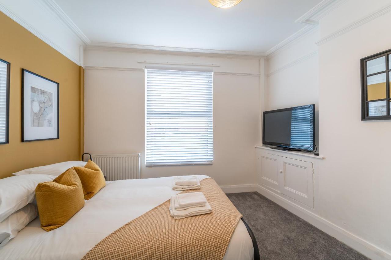 South View - 3 Bed Modern House - Close To Centre Hébergement de vacances Chester